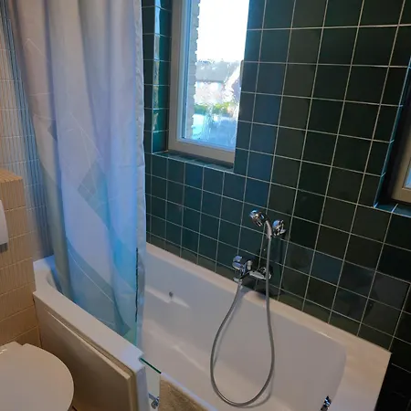 Privat bolig Ruhiges Gaestezimmer In Messenaehe Willich