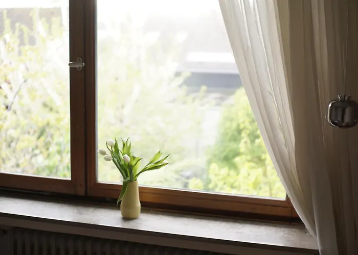 Quarto em Acomodações Particulares Ruhiges Gaestezimmer In Messenaehe *