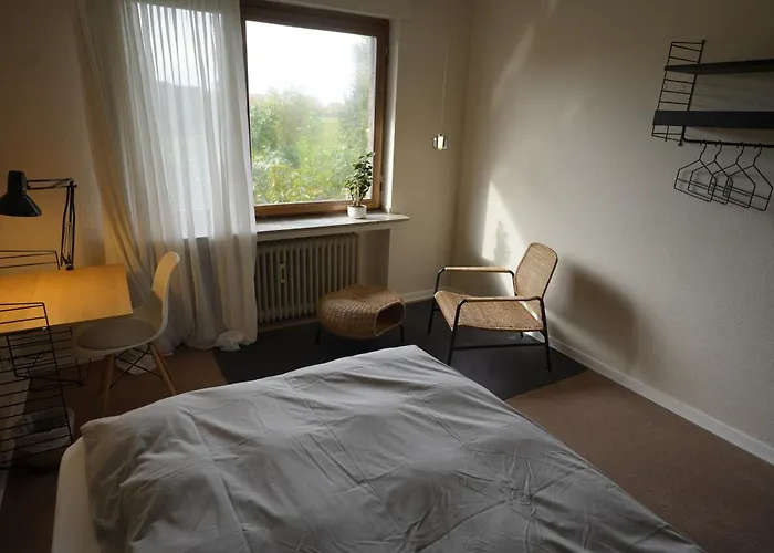 Ruhiges Gaestezimmer In Messenaehe Kwatera prywatna